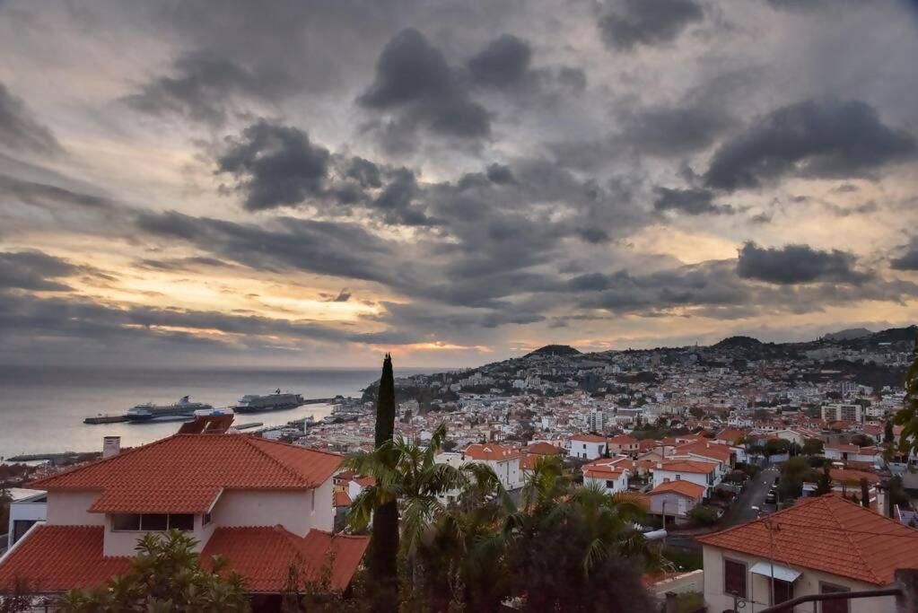 Bay View House By Mth Apartment Funchal  Exterior photo